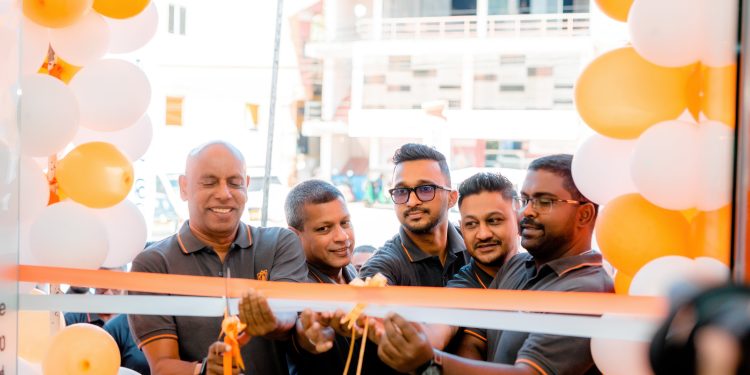 සියපත ෆිනෑන්ස් පීඑල්සී දෙනියාය ශාඛාව දැන් විවෘතයි