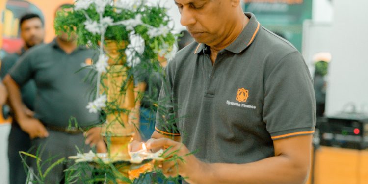 සියපත ෆිනෑන්ස් පීඑල්සී දෙනියාය ශාඛාව දැන් විවෘතයි