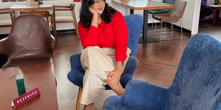 සුළු පරිමාණ ව්යාපාරයන් පිළිබඳ සියලු දෙනාට දැනගත හැකි හොඳම ක්රමය TikTok