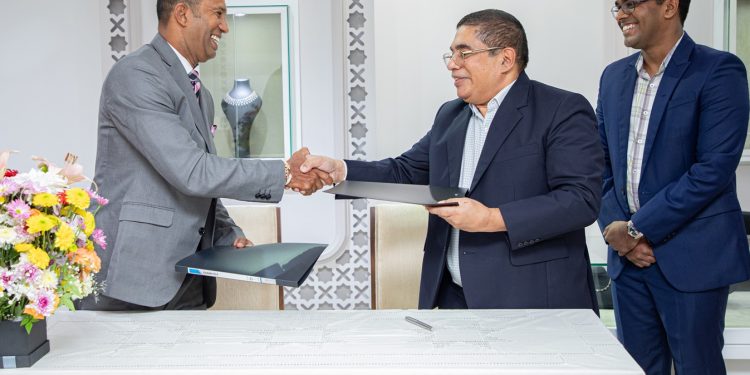 රාජා ජුවලර්ස් සහ පින්තැන්න Oud සමාගම නවෝත්පාදනයන් වෙනුවෙන් හවුල්කාරීත්වයක් ආරම්භ කරයි