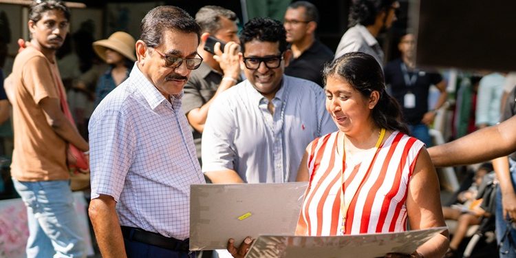 කලා ලොව විචිත්‍ර කළ කලා පොළ, 390කට වැඩි කලා ශිල්පීන් සමඟින් 32වන වරටත්