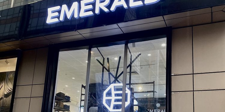 Emerald සිය නවතම ශාඛාව කොළඹ 03 හිදී විවෘත කරයි