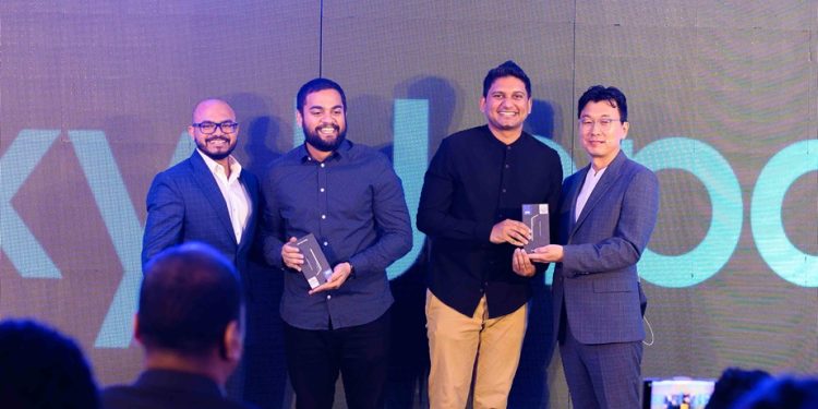 නවතම Samsung Galaxy S25 මාදිලිය ගැන සමාජ මාධ්‍ය බලපෑම්කරුවන් හා Samsung STAR සාමාජිකයන් අදහස් බෙදා හදා ගනියි