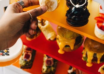 සුන්දරත්වයෙන් අනූන කොළඹ නගරයේ ඉහළම High Tea සත්කාරය අත්විඳින්න, Cinnamon Life, Gatz වෙත එන්න