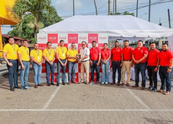 කොකා-කෝලා බෙවරේජස් ශ්‍රී ලංකා ආපසු ලබා දිය හැකි වීදුරු බෝතල් හඳුන්වාදීම වෙනුවෙන් Laugfs සුපිරි වෙළෙඳසැල් ජාලය සමඟ එක් වෙයි