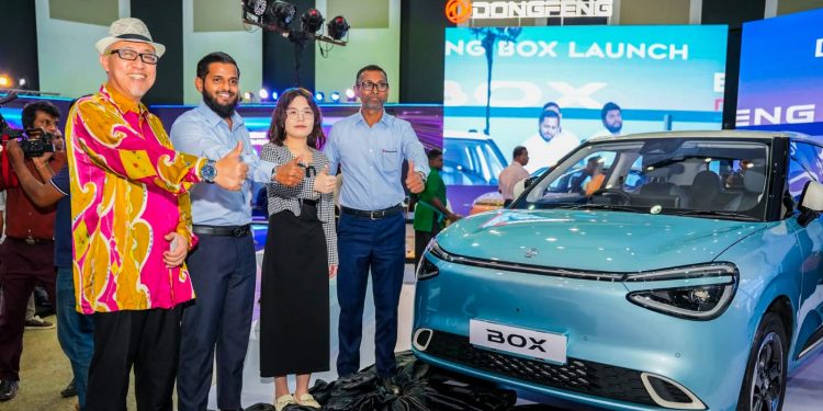 HNB, දැරිය හැකි වාහන ලීසිං විසඳුම් ලබා දීම සඳහා Micro Cars සමඟ අත්වැල් බැඳගනී