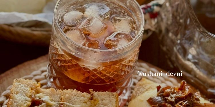 TikTok හරහා රසවත් ආහාර සංස්කෘතියක ශ්රී ලාංකේය උරුමයෙන් ලොවක් රස ගන්වන Ushani’s Kitchen Stories