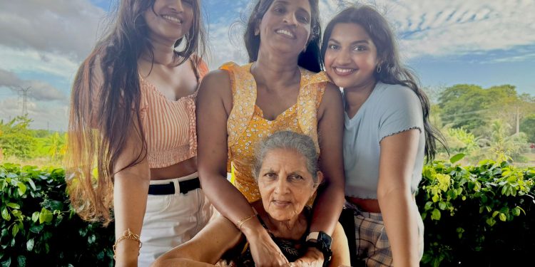 TikTok හරහා රසවත් ආහාර සංස්කෘතියක ශ්රී ලාංකේය උරුමයෙන් ලොවක් රස ගන්වන Ushani’s Kitchen Stories