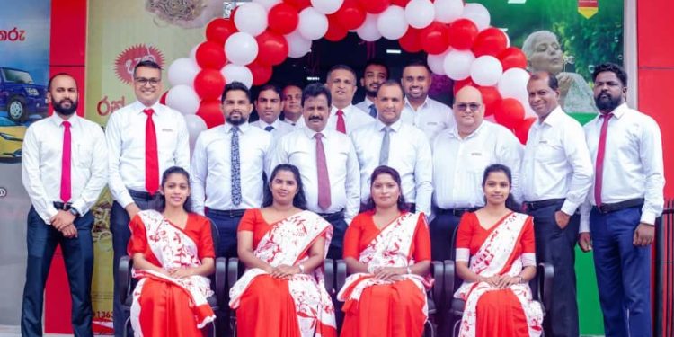 මධ්‍යම පළාතට සුවපහසු මූල්‍ය විසඳුම් හඳුන්වා දෙමින් මහින්ද්‍රා අයිඩියල් ෆයිනෑන්ස් නවතම ශාඛාව ගම්පොලදී විවෘත වෙයි