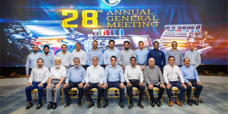 SME ඇඟලුම් අපනයනකරුවන්ගේ තරඟකාරීත්වය ශක්තිමත් කිරීමට SLCGE නව නායකත්වයෙන් ප්රතිපත්ති මූලික අවධානයක්
