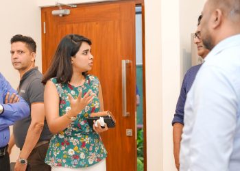 John Keells Properties நிறுவனத்தின் ஜா-எல VIMAN மாதிரி தொடர்மாடிக் குடியிருப்புத் திட்டத்தில் அனுபவத்தைப் பெற்ற DFCCவங்கியின் வாடிக்கையாளர்கள்