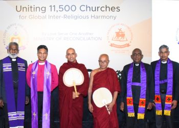 சமய நல்லிணக்கத்தின் புதிய சகாப்தத்தை குறிக்கும்முகமாக 11,500 சர்வதேச சுயாதீன சபைகள் பேராயர் கிர்பி டி லான்ரோல் அவர்களின் மேற்பார்வையின் கீழ் வருகின்றன.