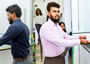 HNB FINANCE இன் 3 புதிய தங்கக் கடன் மத்திய நிலையங்கள் திறந்து வைப்பு