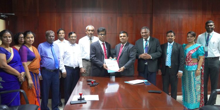 SLIC ஜெனரல் மற்றும் RDB தடையற்ற காப்புறுதி அணுகலுக்கான வங்கி காப்பீட்டு கூட்டாண்மையை உருவாக்க கைகோர்க்கின்றன