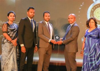 “Bestweb.lk – 2024” விருது வழங்கும் நிகழ்வில் வெள்ளி விருதை வென்ற HNB FINANCE