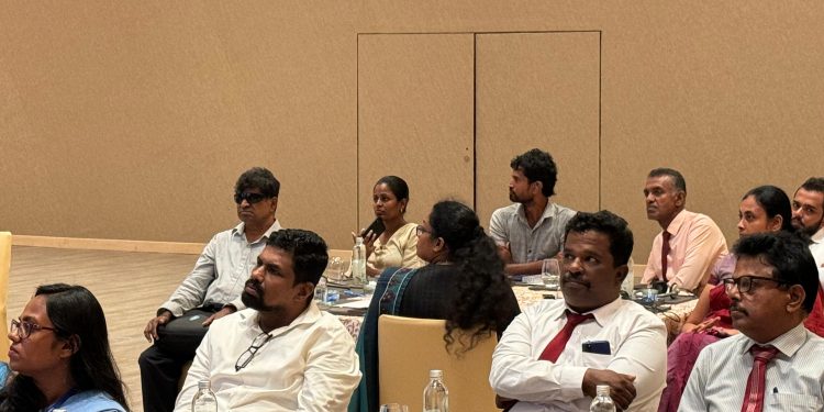 நாட்டின் ஆடைத் துறையில் வேலைவாய்ப்புக்காக மாற்றுத்திறனாளிகளை மேம்படுத்துவதற்கு Inclusive Threads உடன் இணையும் JAAF