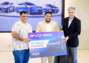 தென்னிலங்கையில் தனது செயல்பாட்டை விரிவுபடுத்தும் நோக்கில் BYD இன் புதிய காட்சியறை காலியில் திறந்து வைப்பு