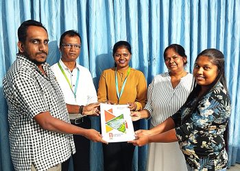 நிலையான நிதி முறையின் கீழ் உள்ள உறுப்பினர்களின் வீட்டு சூரிய சக்தி தேவைக்கான நிதி வசதிகளை வழங்கும் HNB FINANCE PLC
