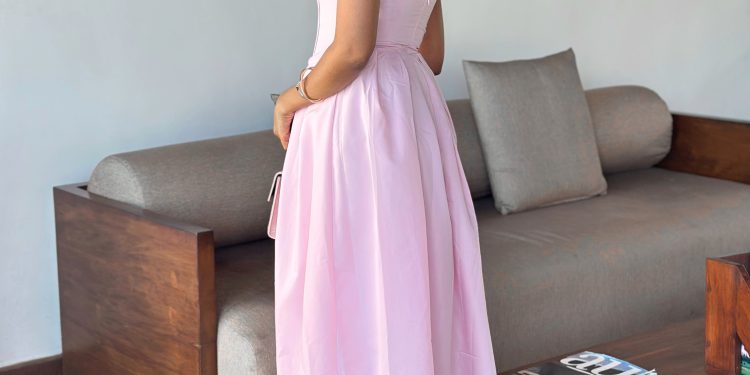 டிஜிட்டல் யுகத்தில் ஒரு தாயாக, அன்பு, உண்மை மற்றும் இணைய பாதுகாப்புடன் TikTok வாழ்க்கைக்கு அர்த்தம் சேர்க்கும் சந்துனி