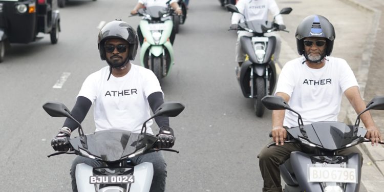 Evolution Auto மற்றும் Ather Energy இணைந்து காலிமுகத்திடலில்
