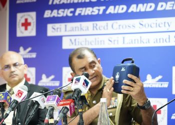 முச்சக்கர வண்டி சாரதிகளுக்கு முதலுதவி, பாதுகாப்பாக வாகனம் ஓட்டுதல் தொடர்பான பயிற்சி