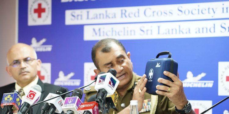 முச்சக்கர வண்டி சாரதிகளுக்கு முதலுதவி, பாதுகாப்பாக வாகனம் ஓட்டுதல் தொடர்பான பயிற்சி
