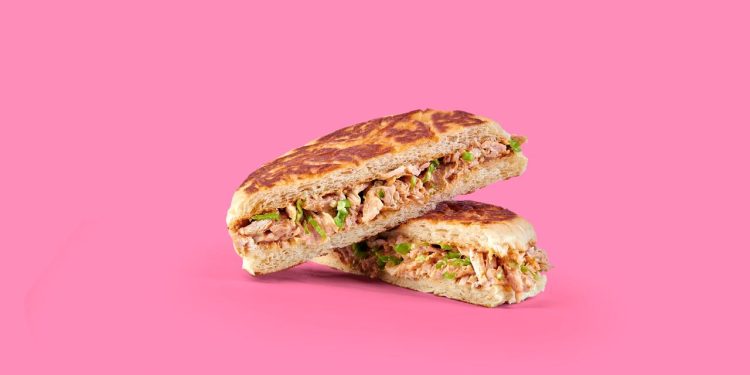Pango’s Bunwiches Launches Third Outlet in Mt. Lavinia