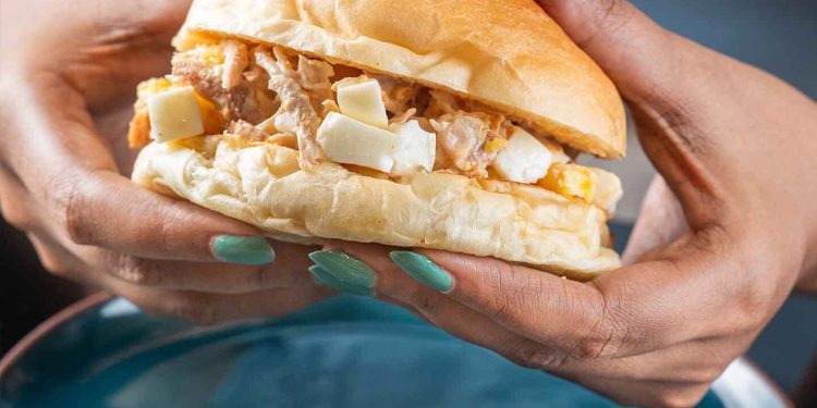 Pango’s Bunwiches Launches Third Outlet in Mt. Lavinia